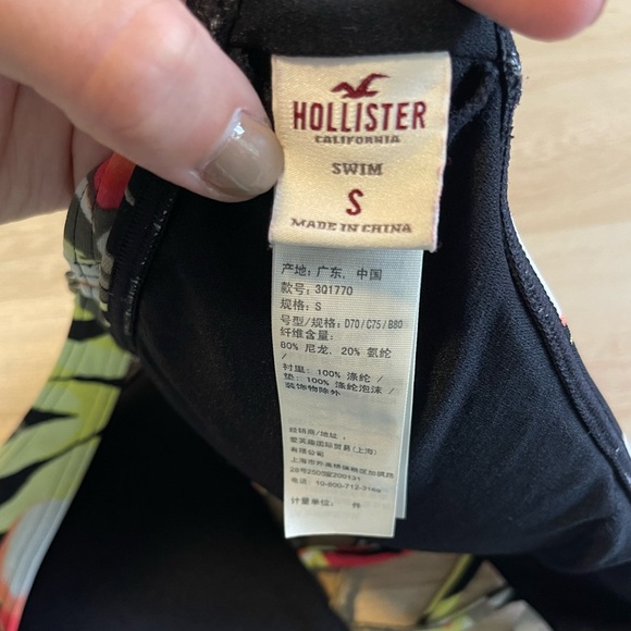 HOLLISTER WOMENS HIGH NECK BIKINI TOP - Picture 4 of 4